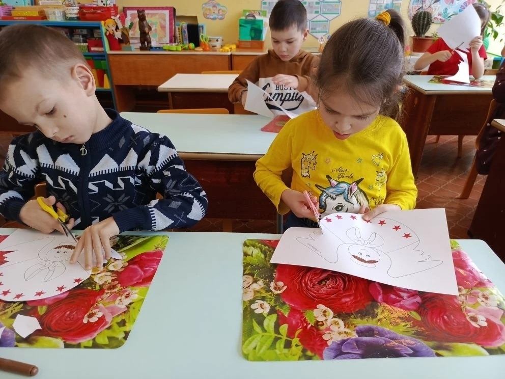 Ҫӑлкуҫсем патне хутшӑнар: «АБВГДейка» ушкӑнри халӑх йӑли-йӗрки