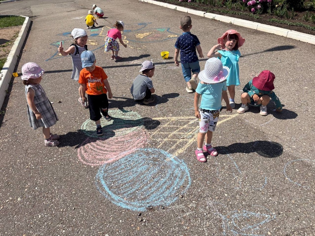 Июнӗн 10-мӗшӗнче Пӗтӗм тӗнчери мороженӑй кунӗ