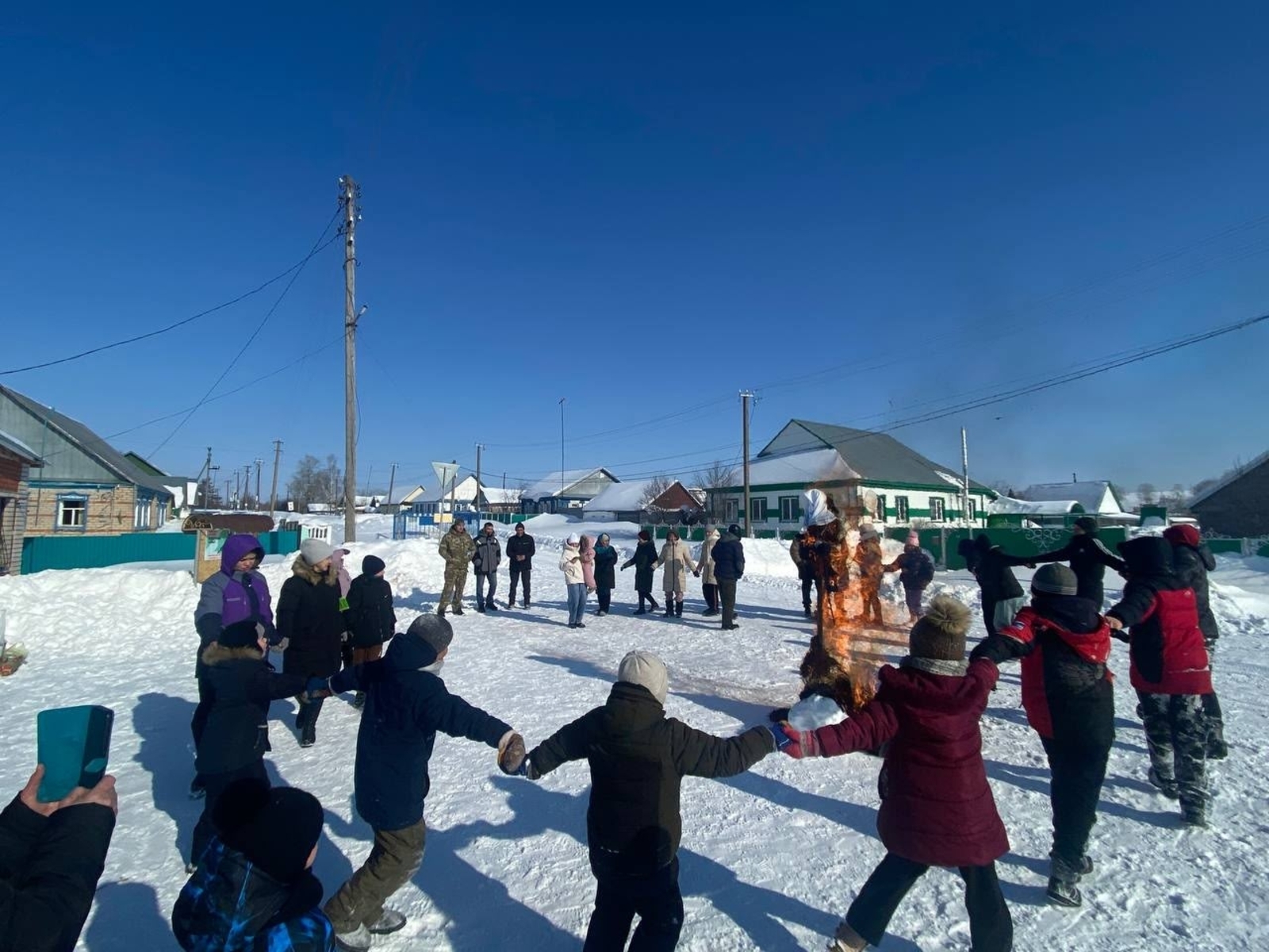 Çирĕклӗре «Ҫăварни уявӗсем» конкурспа вӑйӑ программи хаваслӑ иртнӗ