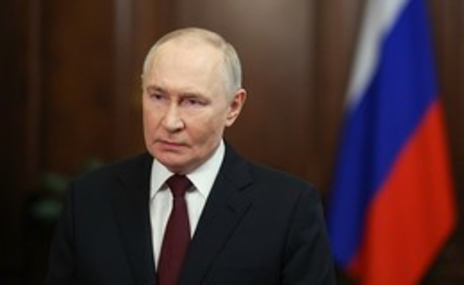 Путин Раҫҫей ҫыннисене Ятарлӑ операци вӑйӗсен кунӗпе саламланӑ